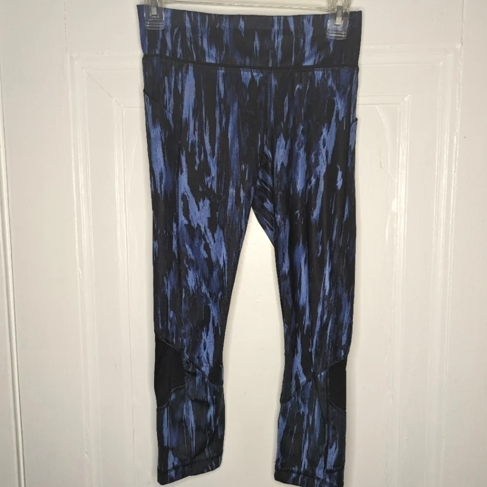 Lululemon leggings women's size 4